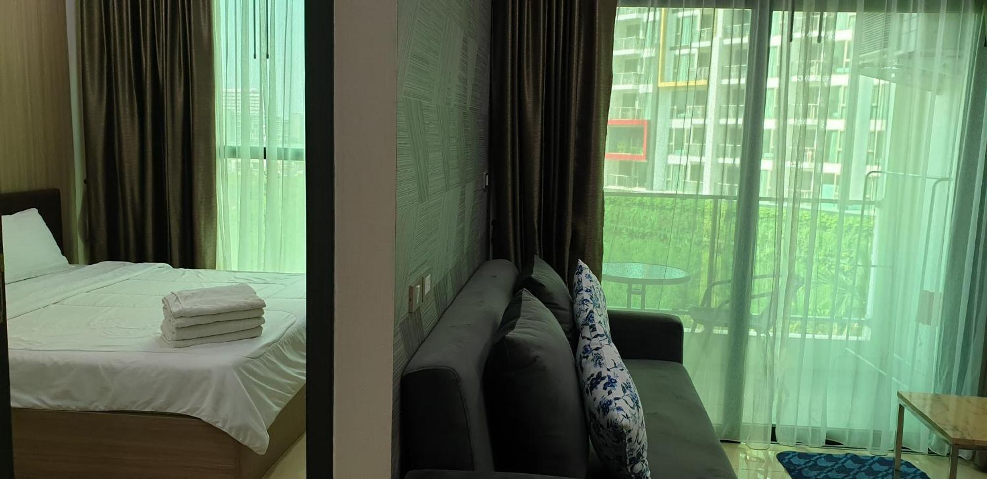 Dusit Grand Condo View Praia de Jomtien Exterior foto