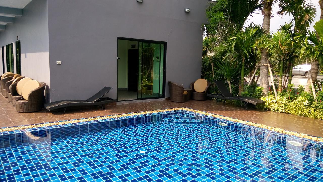 Dusit Grand Condo View Praia de Jomtien Exterior foto